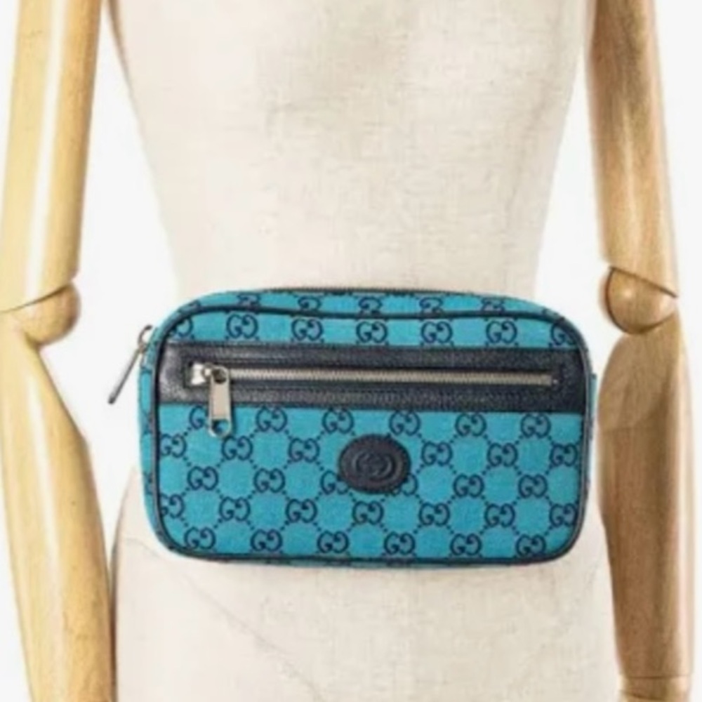 Gucci GG Navy Blue Canvas Beltbag - EUC